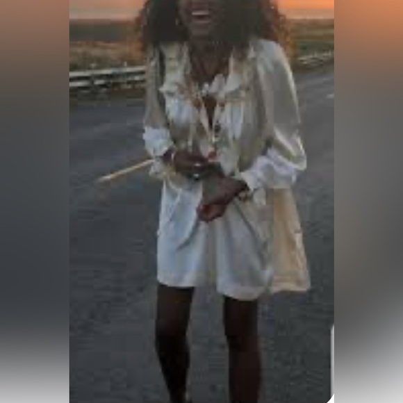 Doen Silk Satin Dress, size XS but Fits Small - Picture 4 of 4